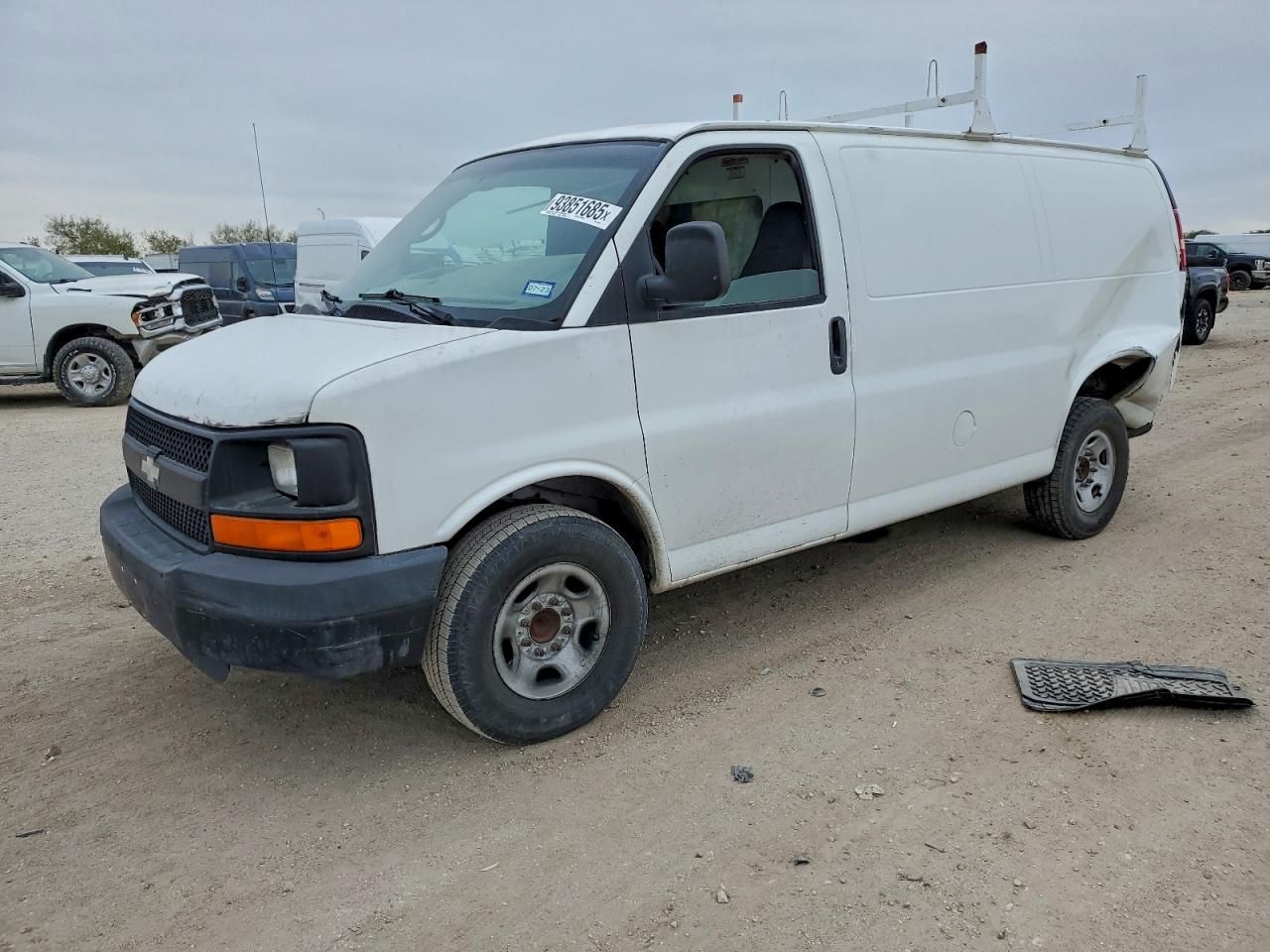 2009 Chevrolet Express G2500 Delivery Van