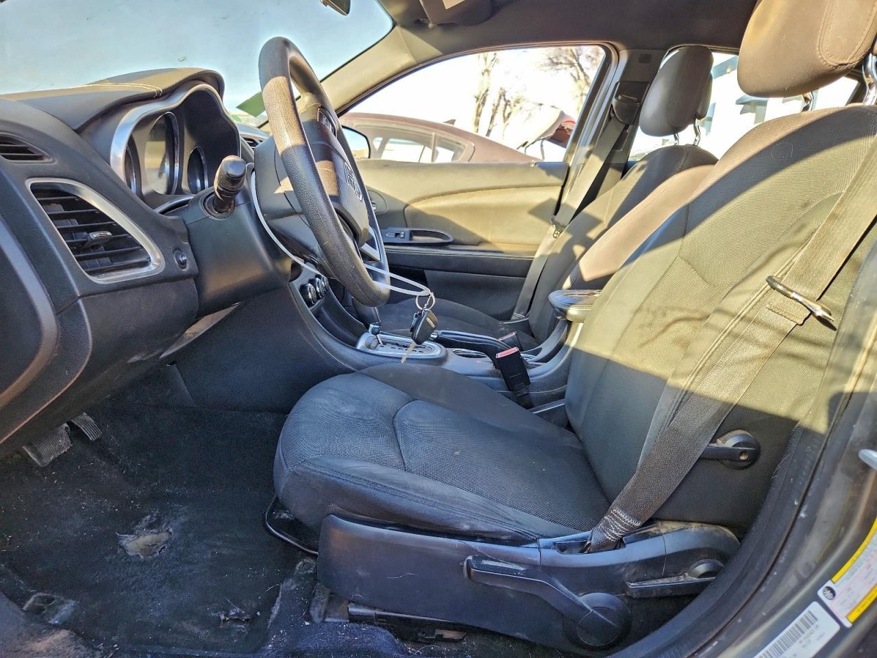 2013 Dodge Avenger se