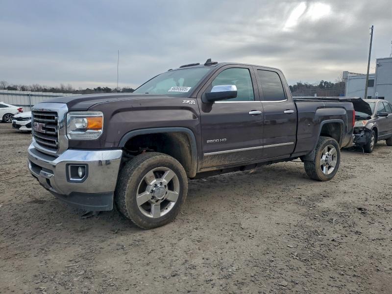 2016 GMC Sierra K2500 slt