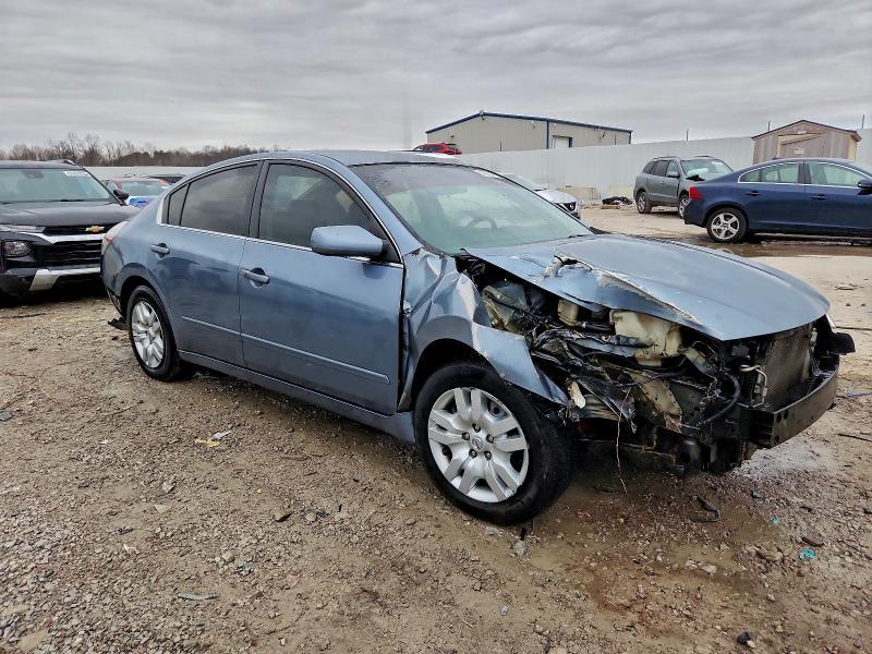 2010 Niss Altima