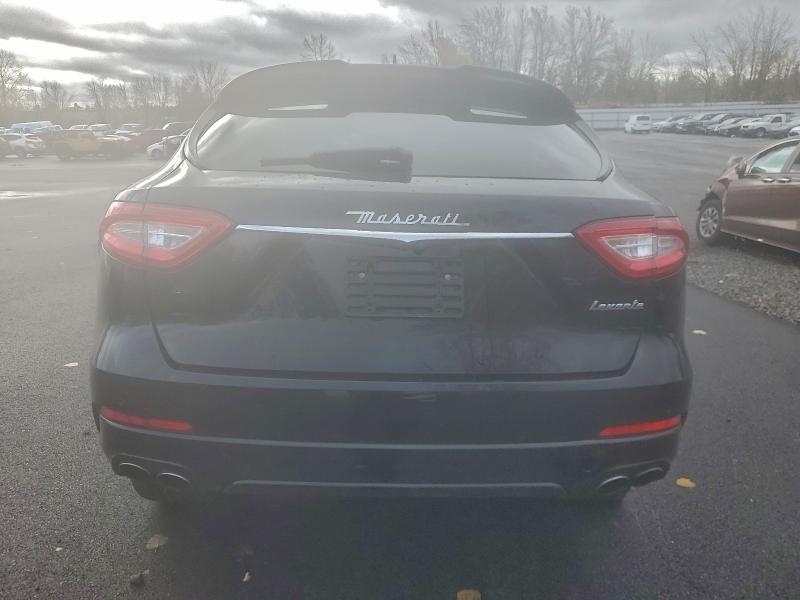 2017 Maserati Levante s Sport