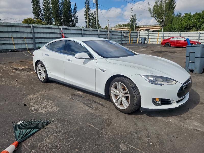 2015 Tesla Model s 70D