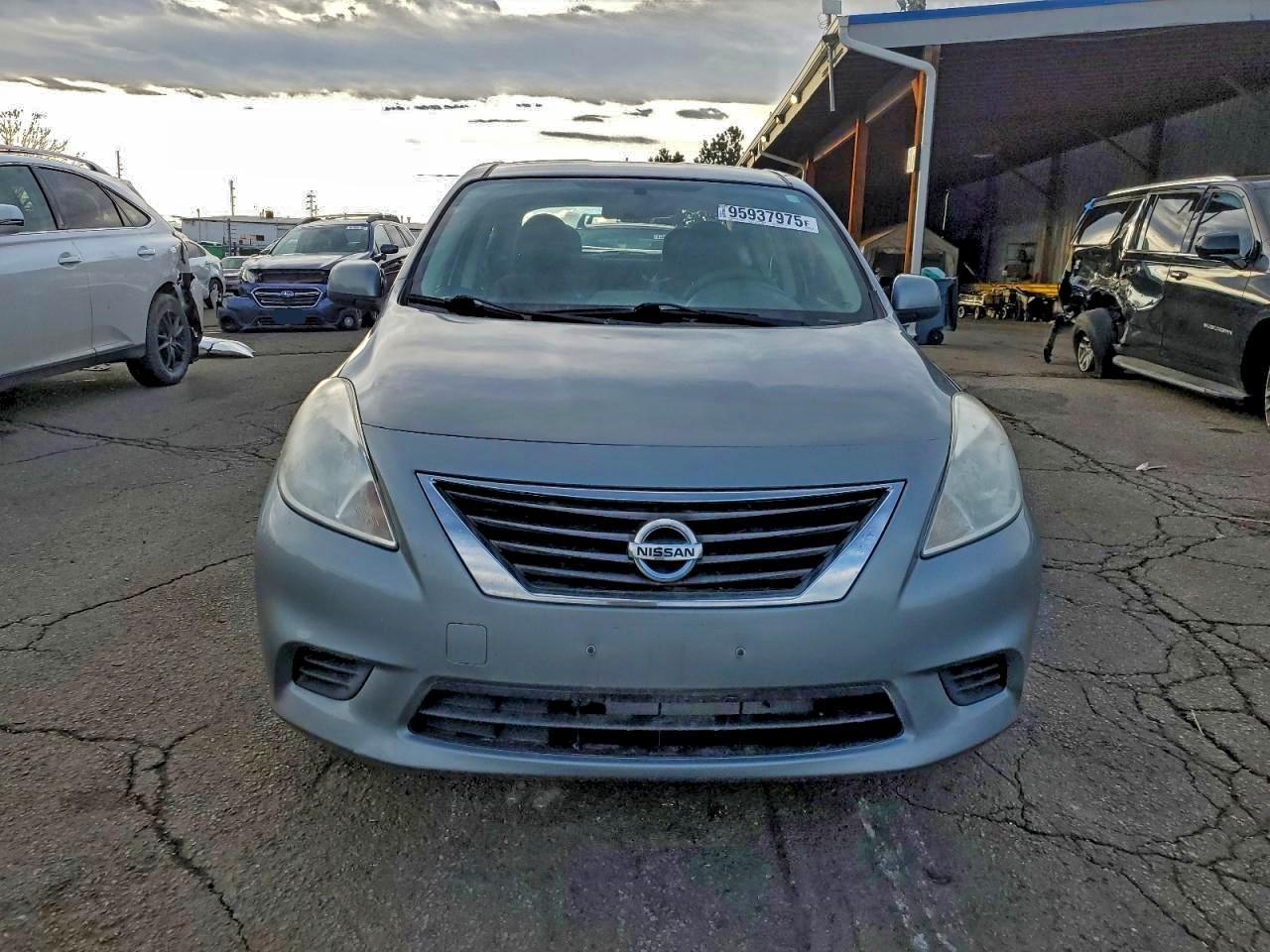 2014 Nissan Versa s
