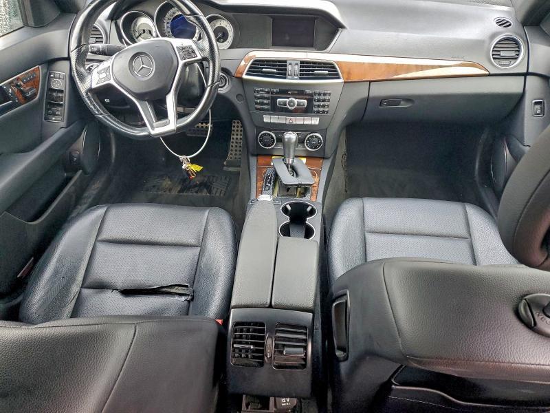 2014 Mercedes-Benz C 250