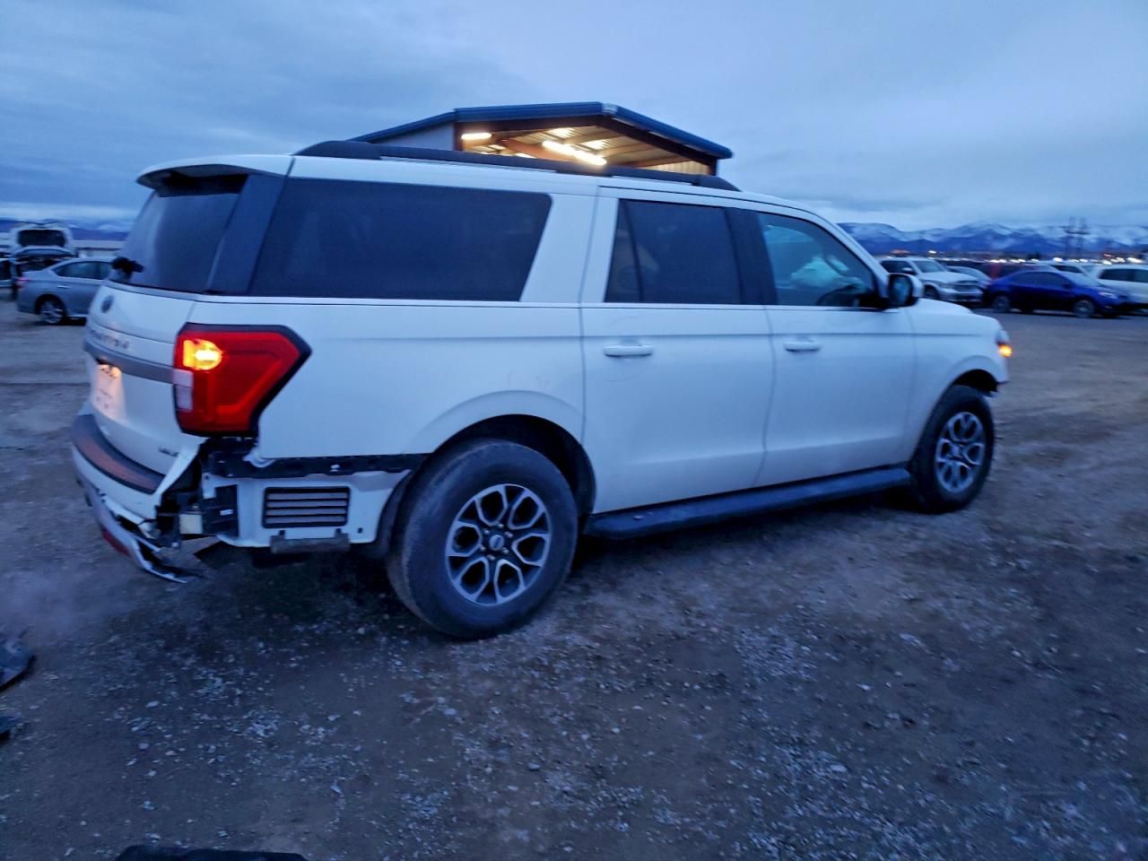 2023 Ford Expedition max xlt