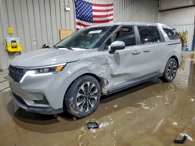 2023 KIA Carnival ex