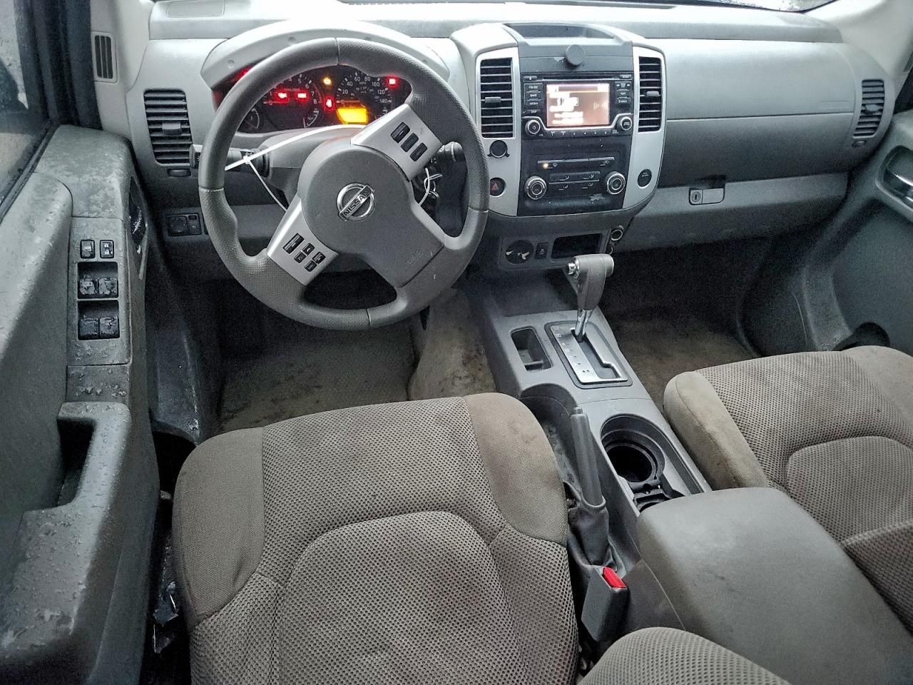 2016 Nissan Frontier s