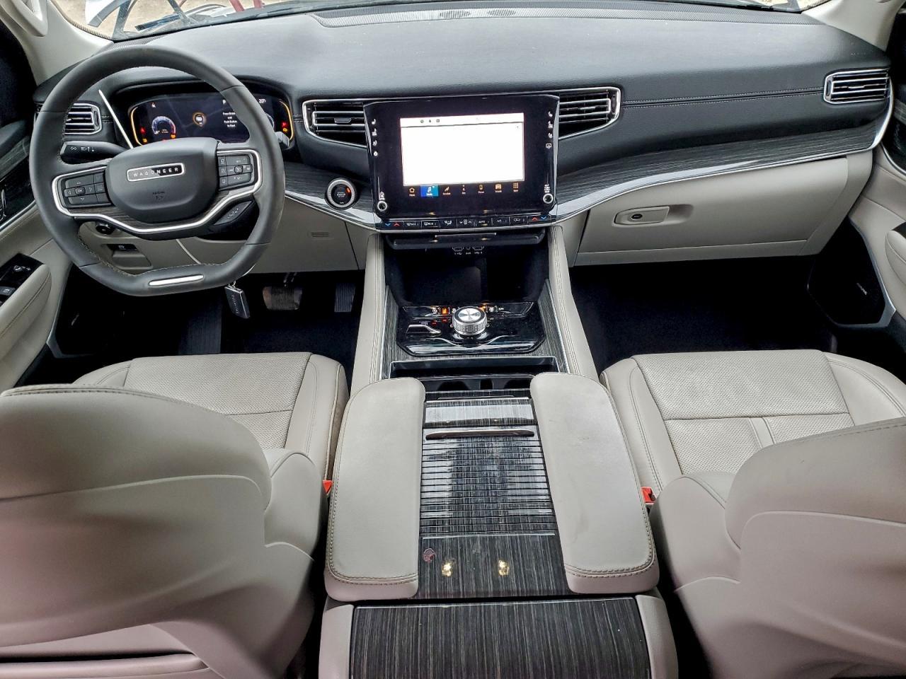 2022 Jeep Wagoneer Series ii