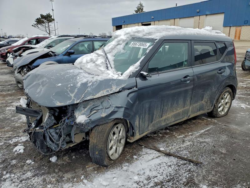 2021 KIA Soul lx