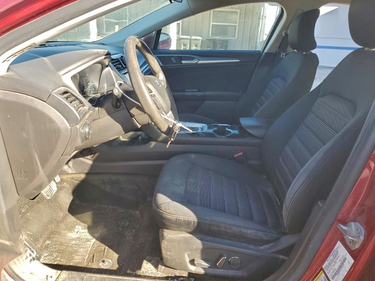 2016 Ford Fusion se