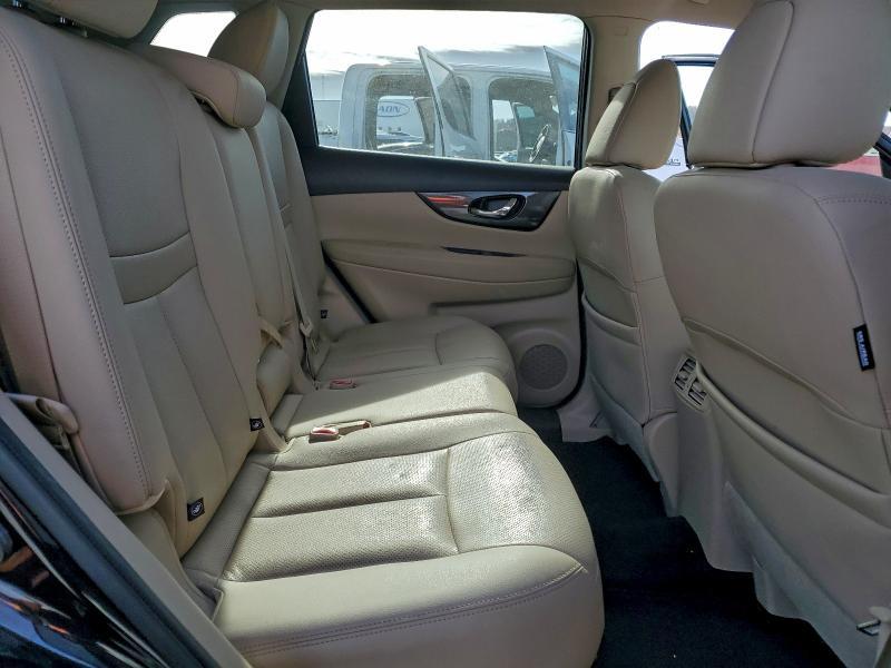 2016 Nissan Rogue sl