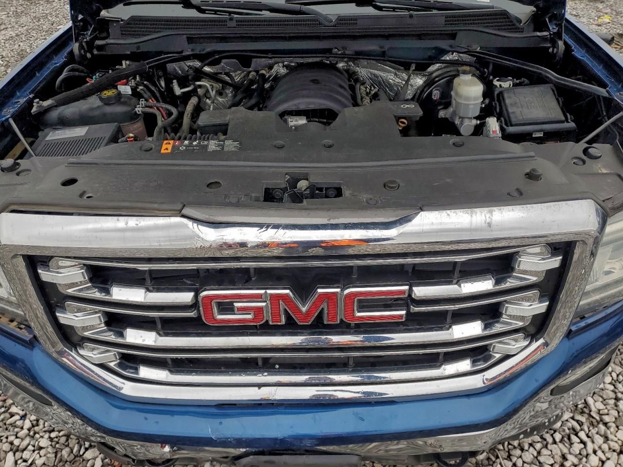 2017 GMC Sierra K1500 slt