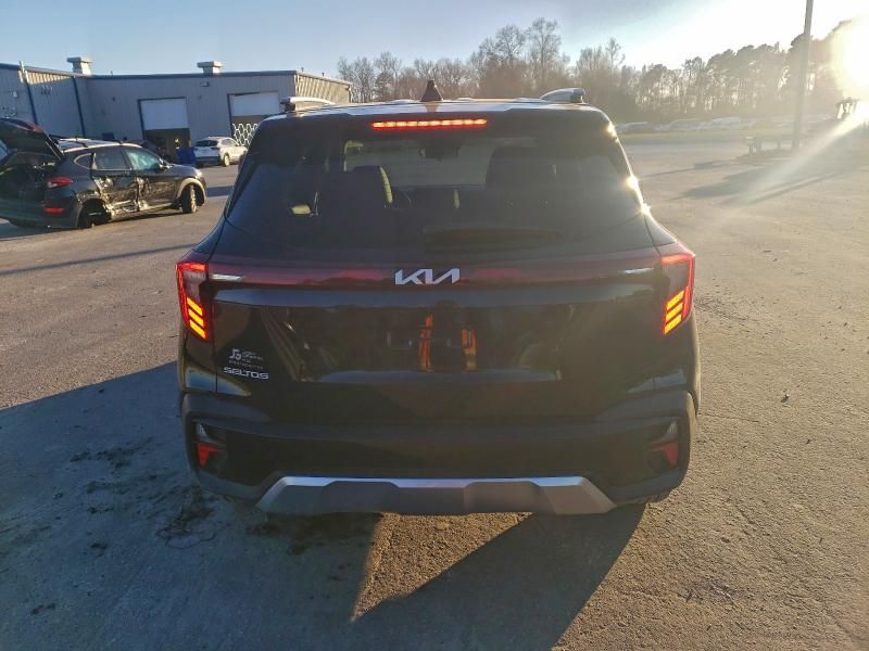 2025 KIA Seltos s