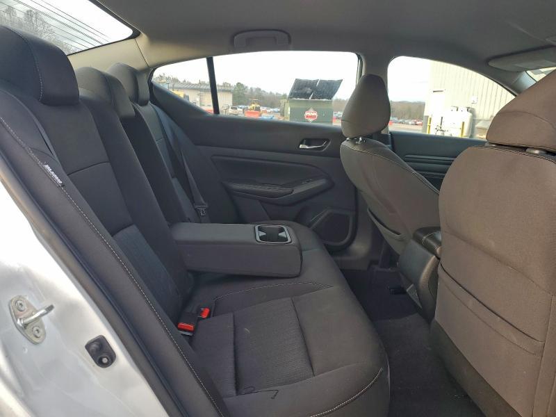 2019 Nissan Altima s