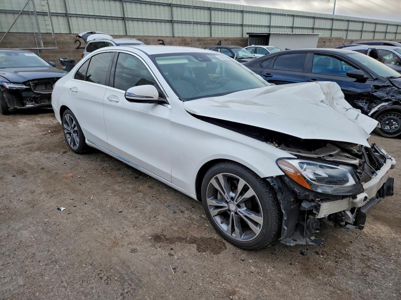 2017 Mercedes-Benz C300