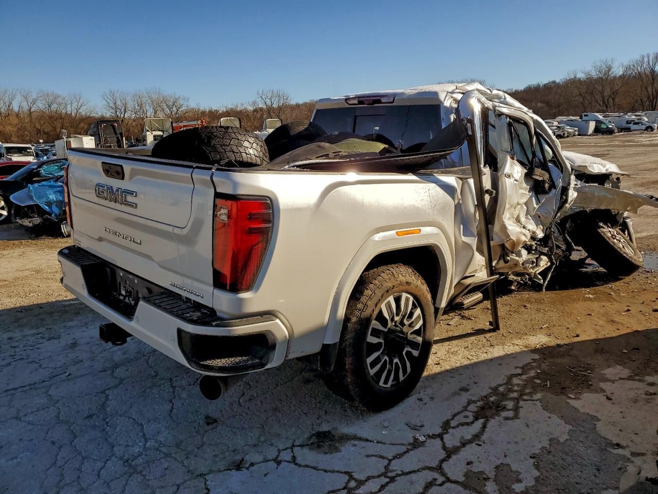 2025 GMC Sierra K2500 Denali Ultimate