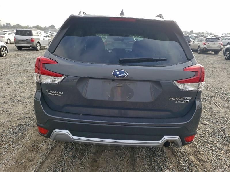 2022 Subaru Forester Touring