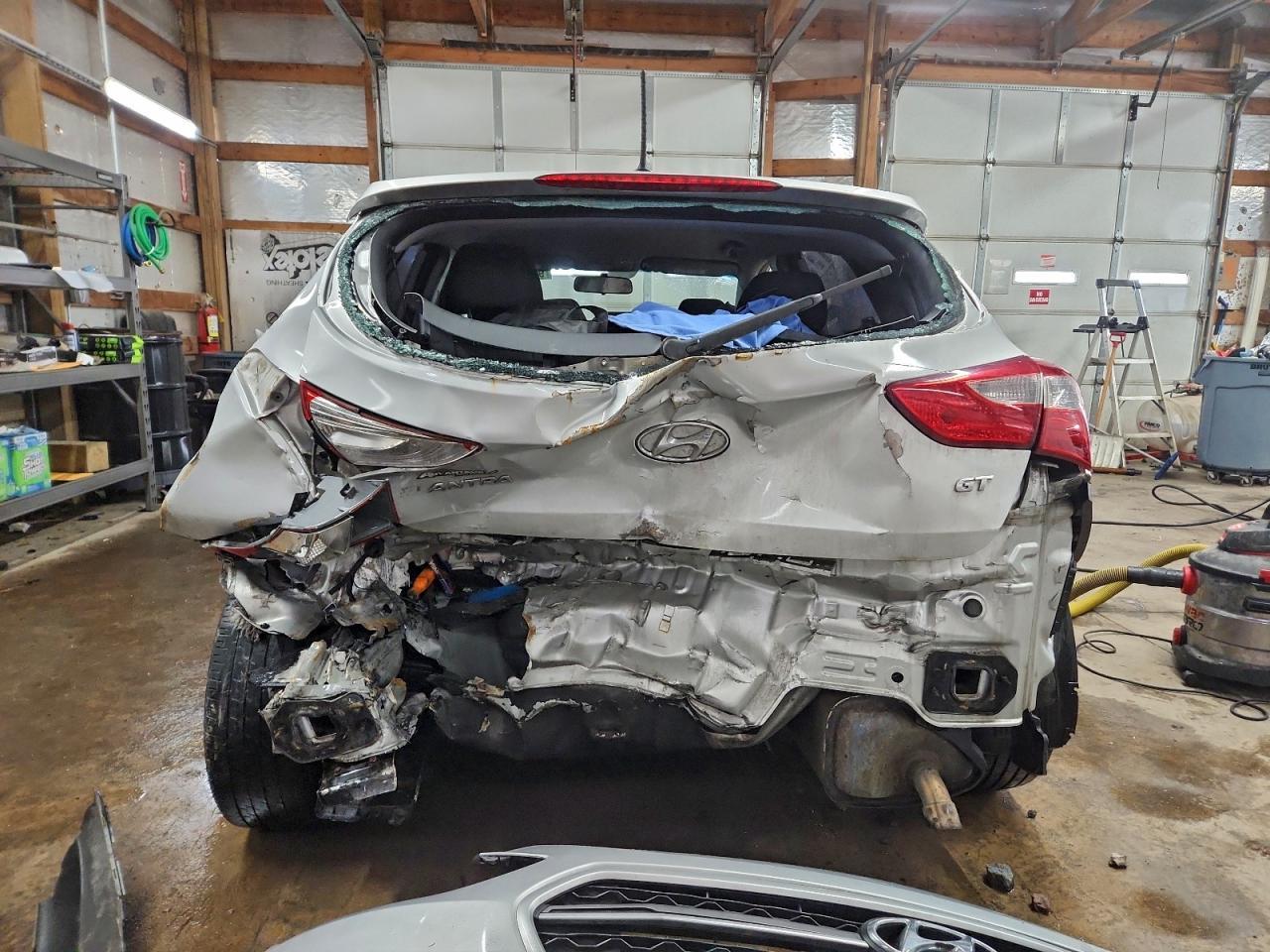 2016 Hyundai Elantra gt Base
