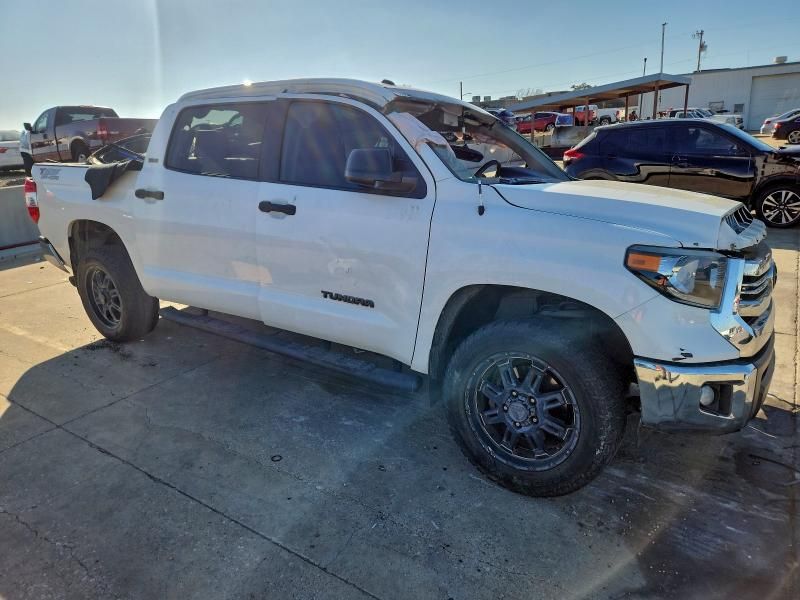 2016 Toyota Tundra Crewmax SR5