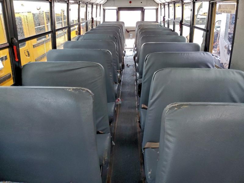 2011 Freigliner 2011 Freightliner B2 School Bus