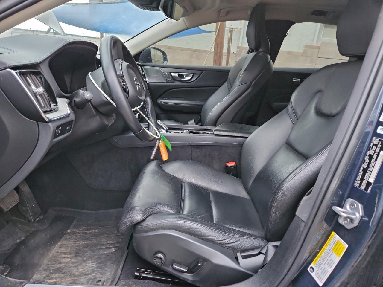 2022 Volvo S60 B5 Inscription
