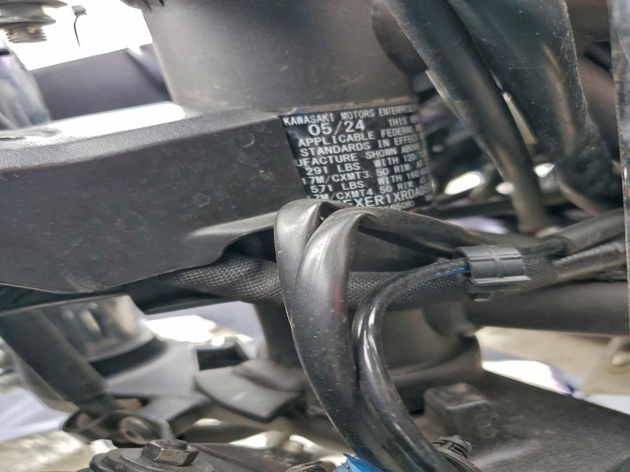 2024 Kawasaki EX650 R