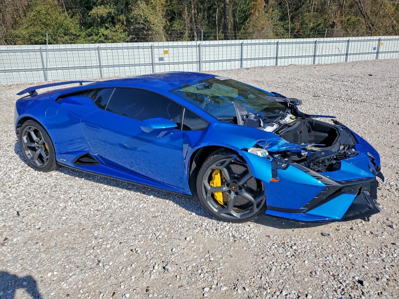 2023 Lamborghini Huracan Tecnica