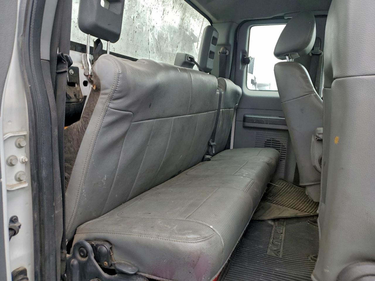 2012 Ford F550 Super Duty Truck Cab AND Chassis