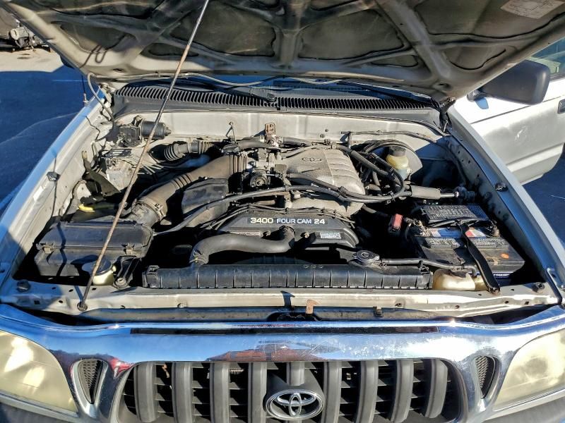 2004 Toyota Tacoma Xtracab Prerunner