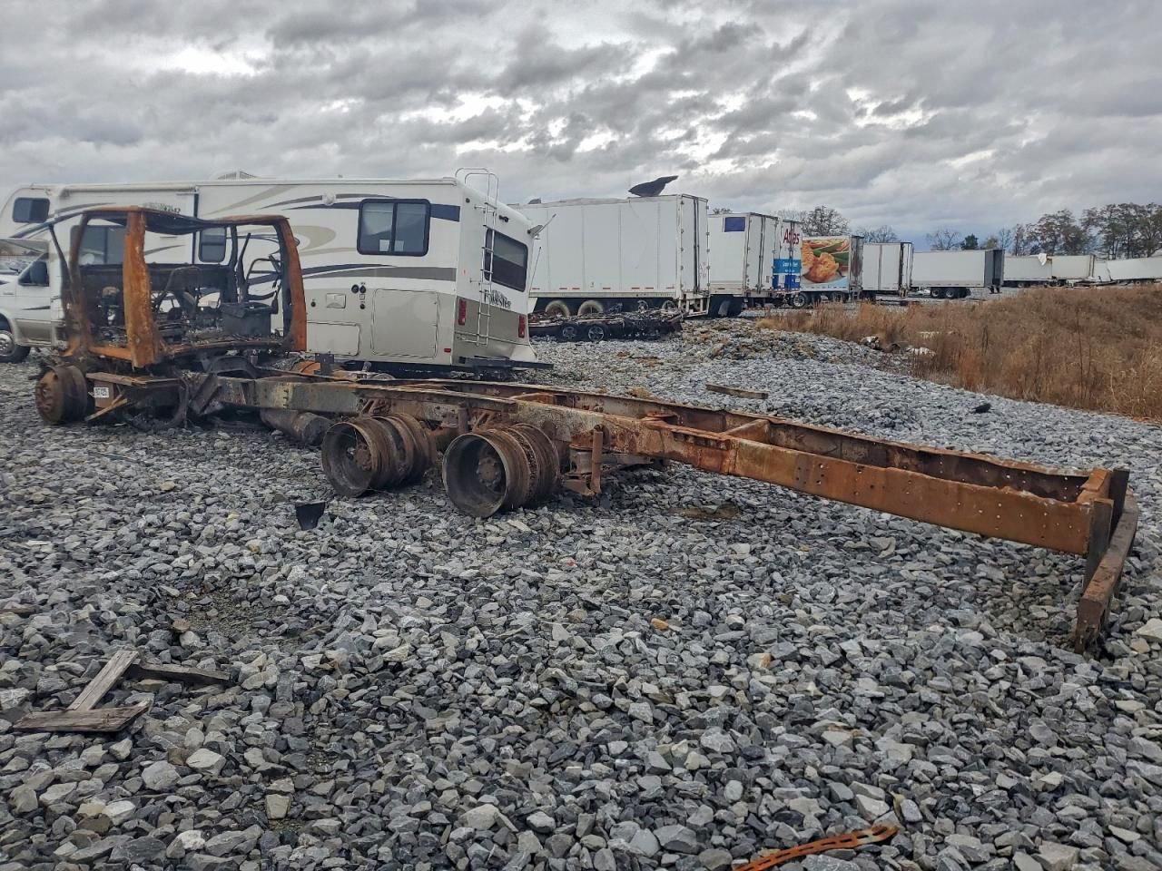 1997 Ford H-SERIES Truck Cab AND Chassis