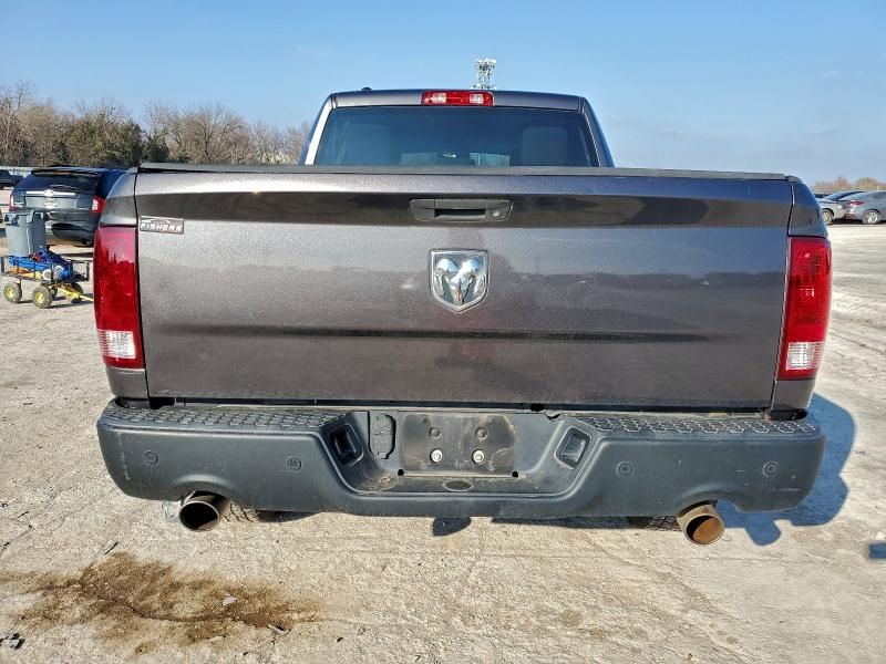 2015 Dodge Ram 1500 slt