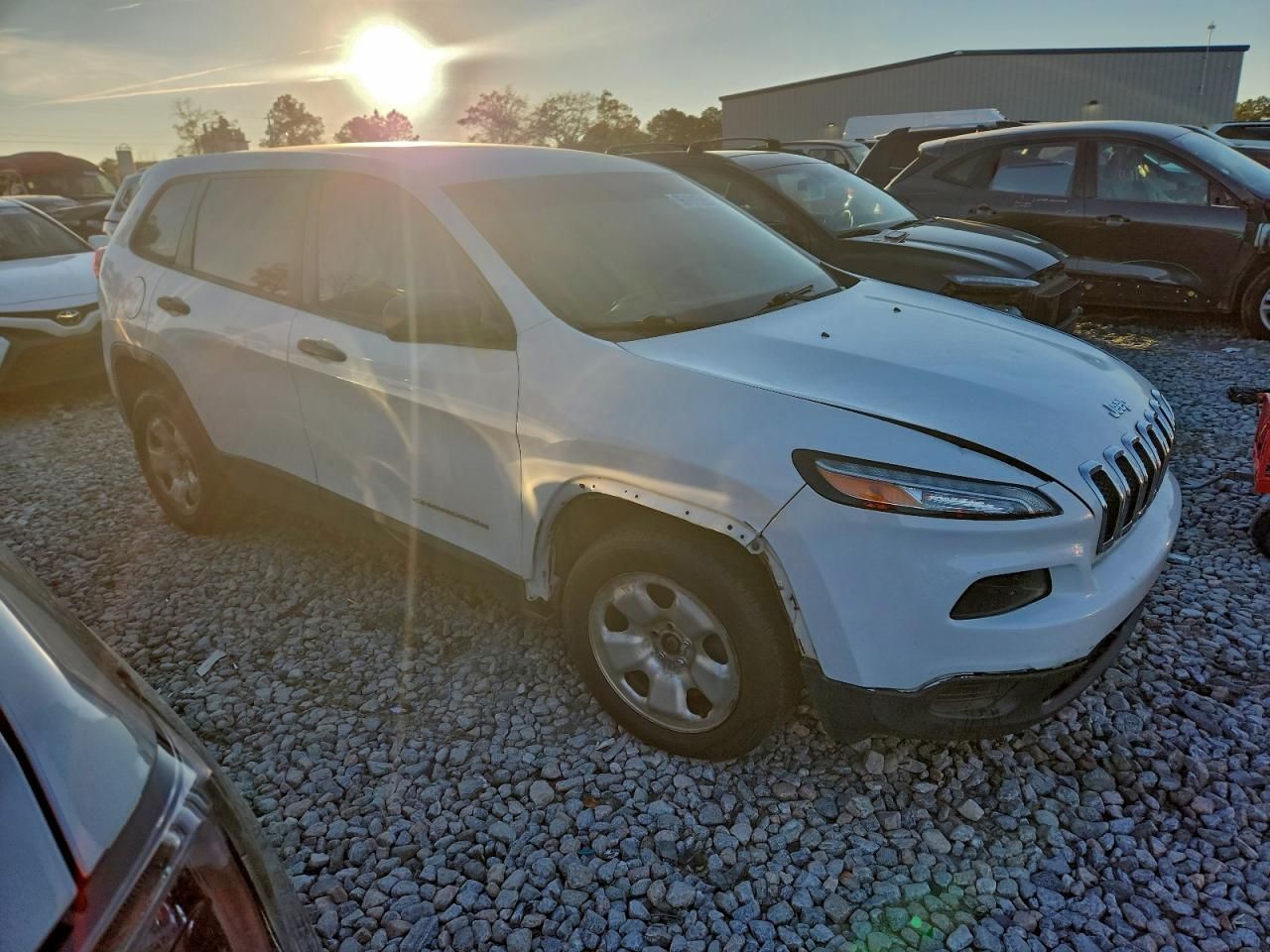 2016 Jeep Cherokee Sport