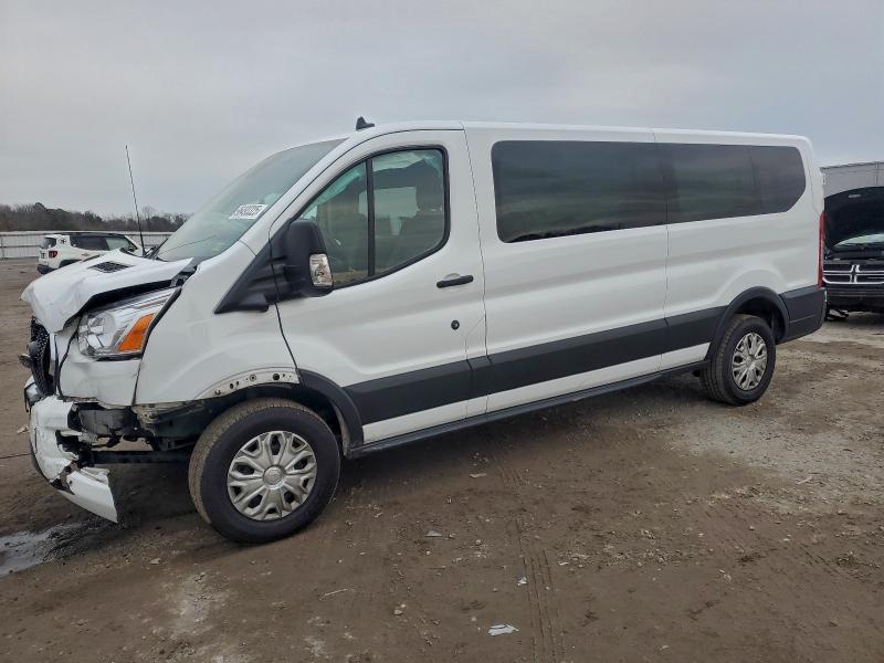 2022 Ford Transit T-350