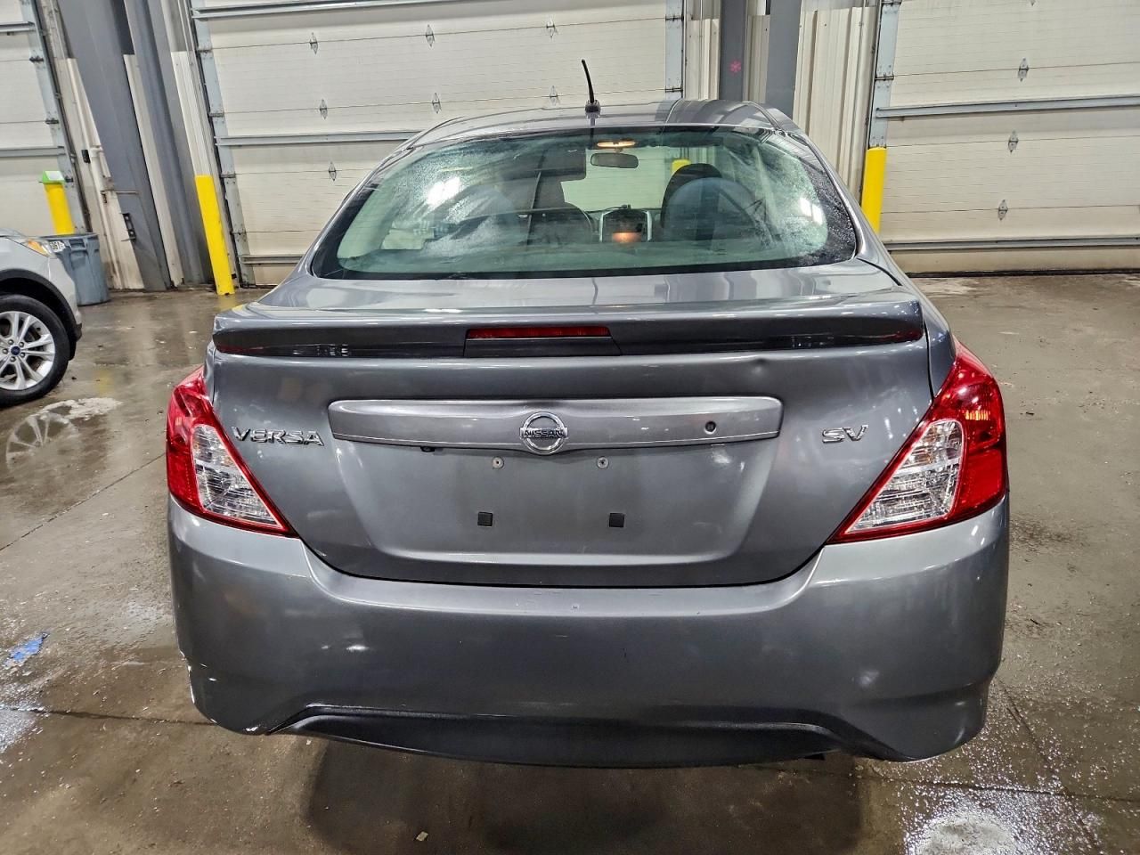 2019 Nissan Versa s