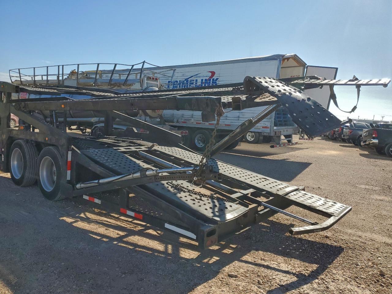 2010 Sun Valley Car Carrier