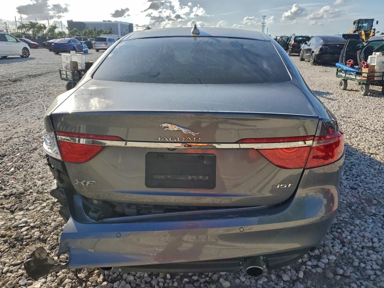 2017 Jaguar Xf Premium