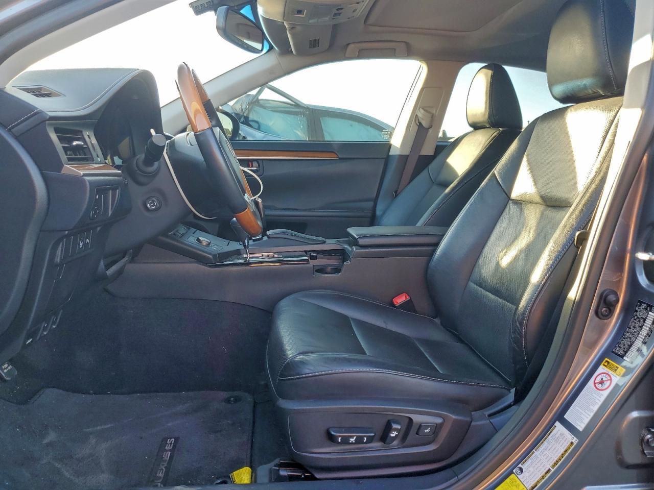 2014 Lexus Es 300h