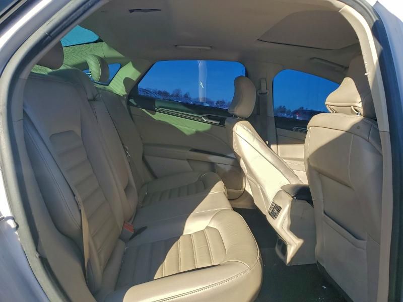 2017 Ford Fusion se Hybrid