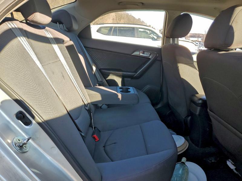 2010 KIA Forte sx