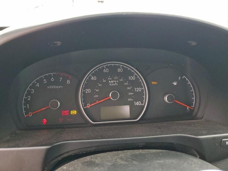 2010 Hyundai Elantra Blue