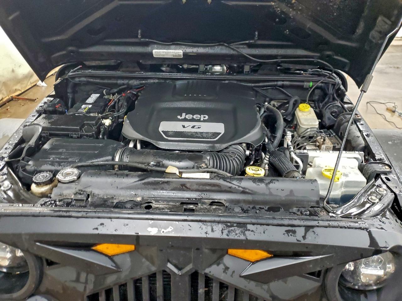 2015 Jeep Wrangler Unlimited Sport