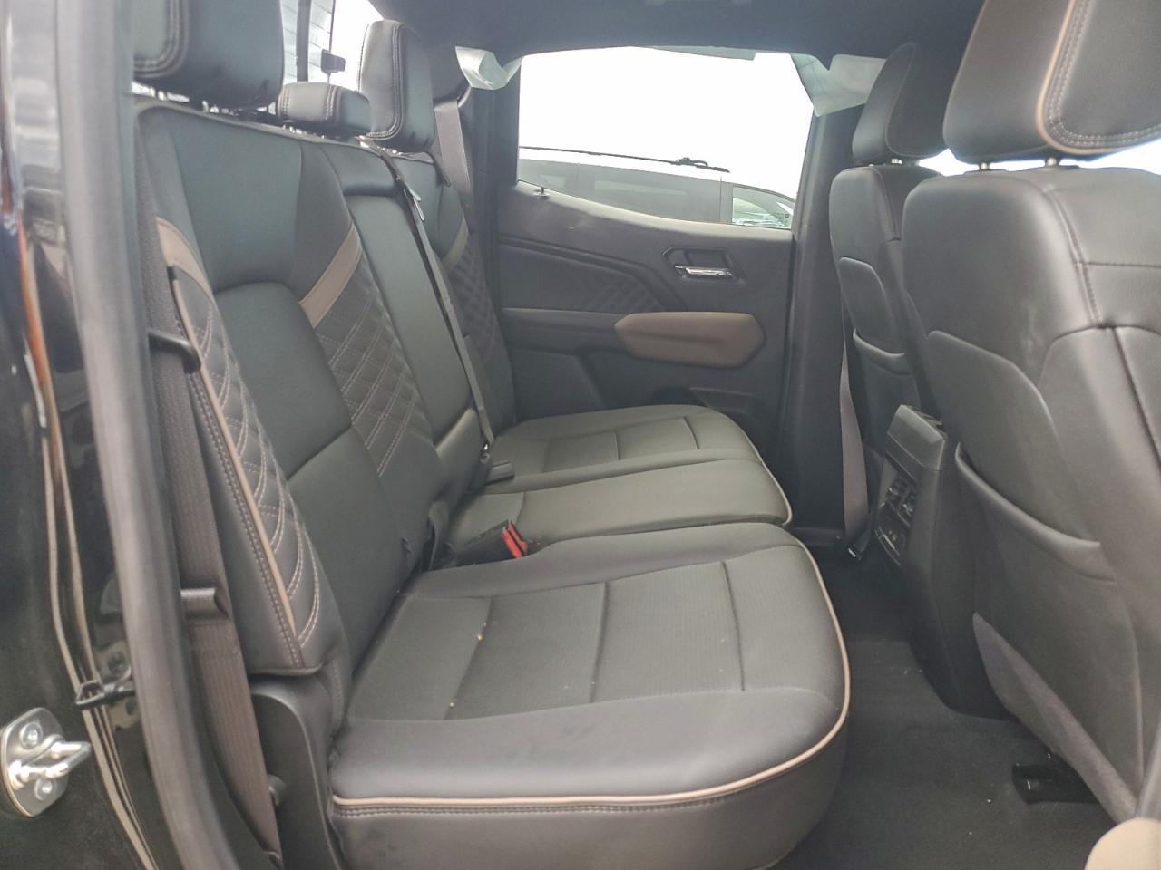 2024 GMC Canyon Denali