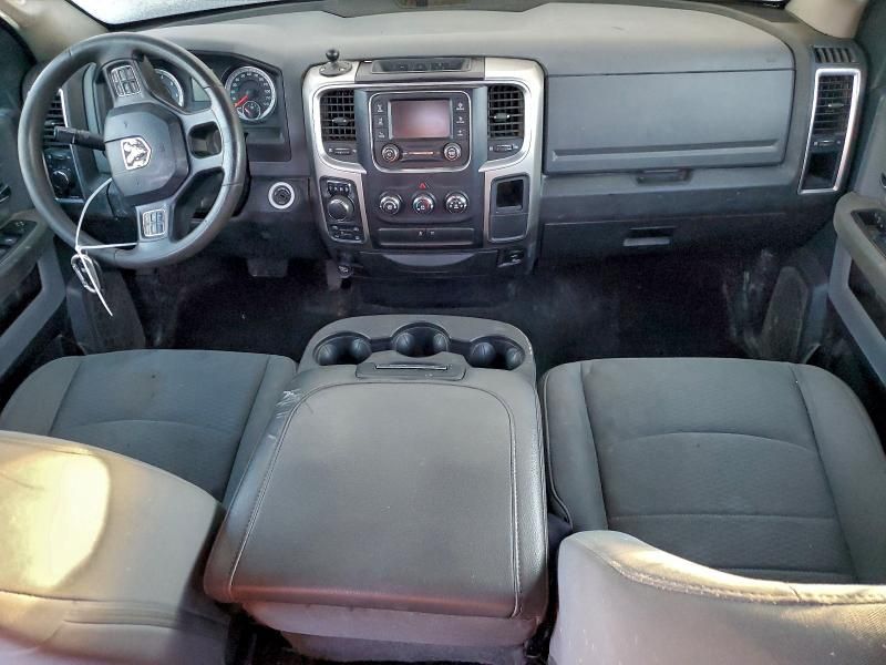 2015 Dodge Ram 1500 slt