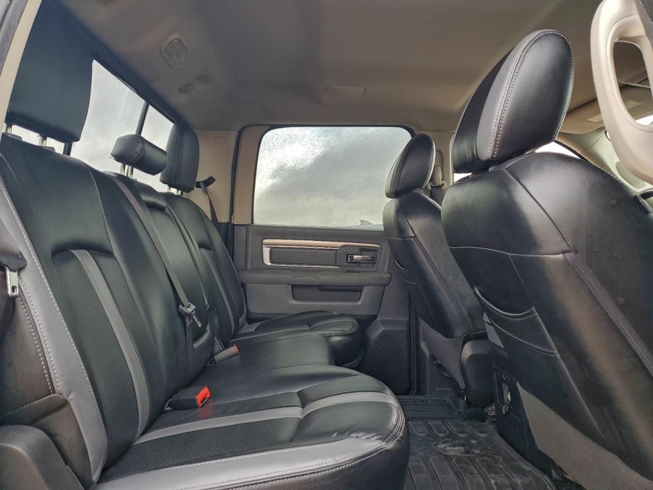 2017 Dodge Ram 1500 slt