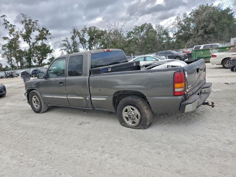 2002 GMC New Sierra C1500