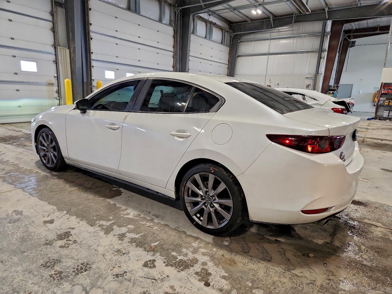 2021 Mazda 3 Select