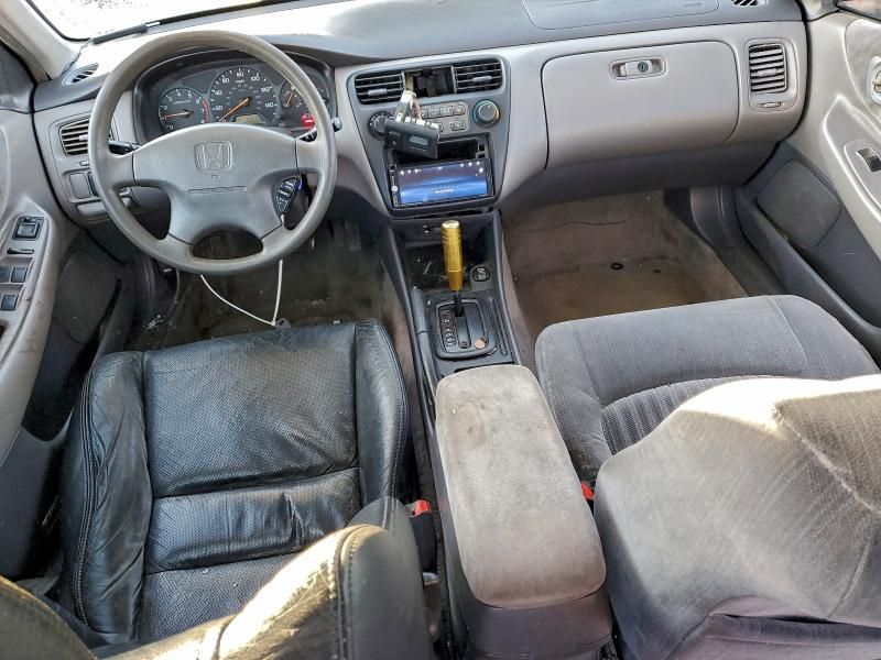 1999 Honda Accord lx