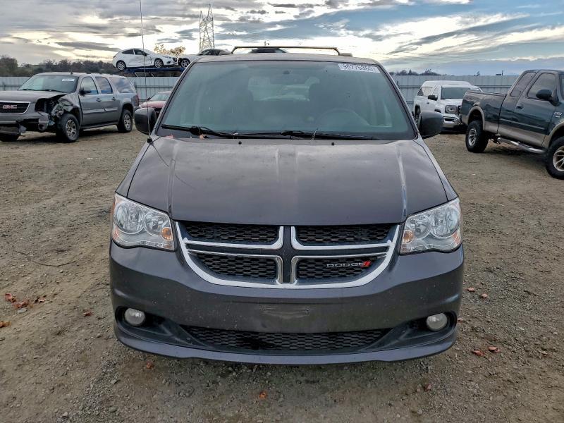 2015 Dodge Grand Caravan sxt