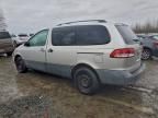 2003 Toyota Sienna le