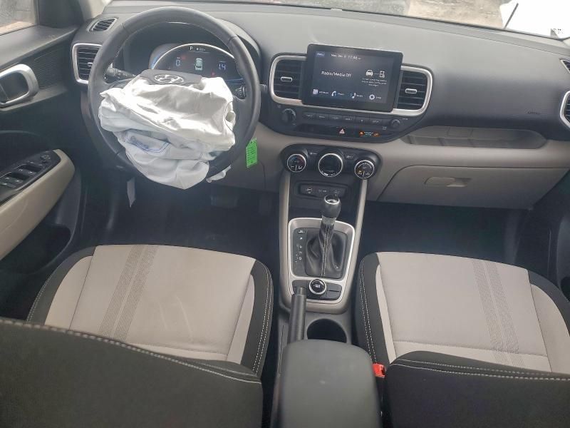 2023 Hyundai Venue sel